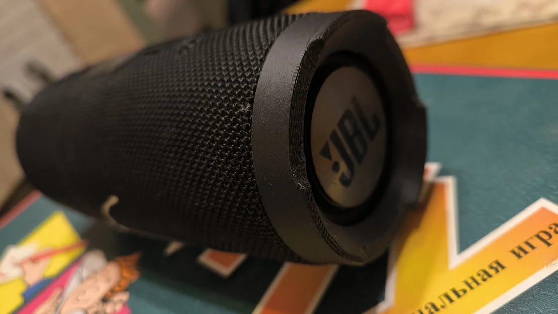 Vòng nhựa cho loa di động JBL hàng fake - Image 1