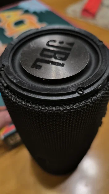 Vòng nhựa cho loa di động JBL hàng fake - Image 3