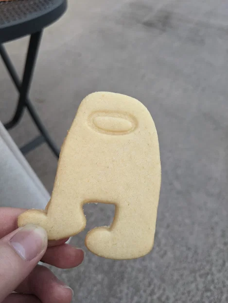 Khuôn cắt bánh quy Amogus - Image 2