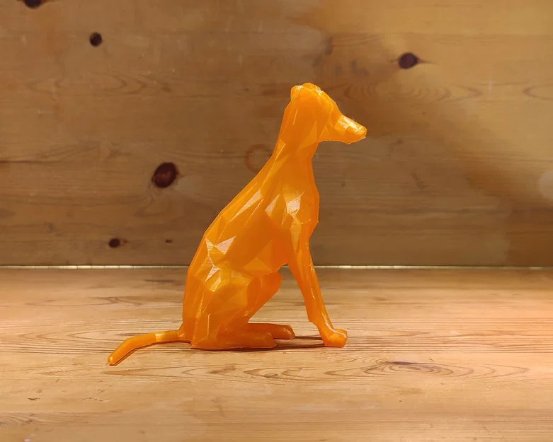 Mô hình chú chó Greyhound / Whippet phong cách Low Poly đang ngồi - Image 1