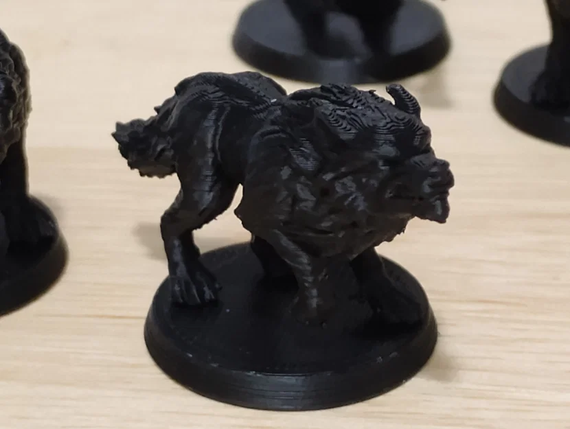 Mô hình sói gầm gừ (Wolf Snarling) kèm đế 25mm in 3D - Image 1