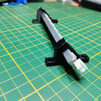 Giá đỡ đèn LED góc 45 độ