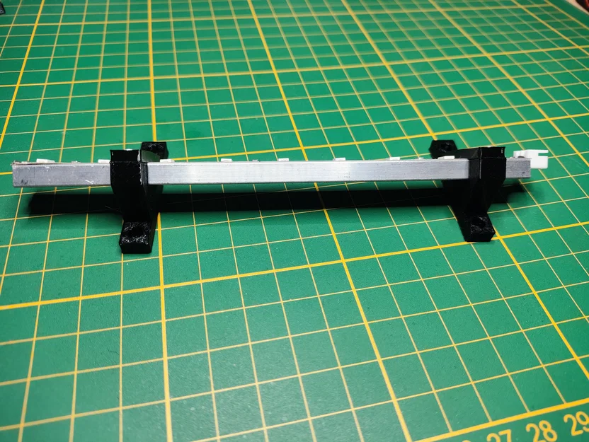 Giá đỡ đèn LED góc 45 độ - Image 3