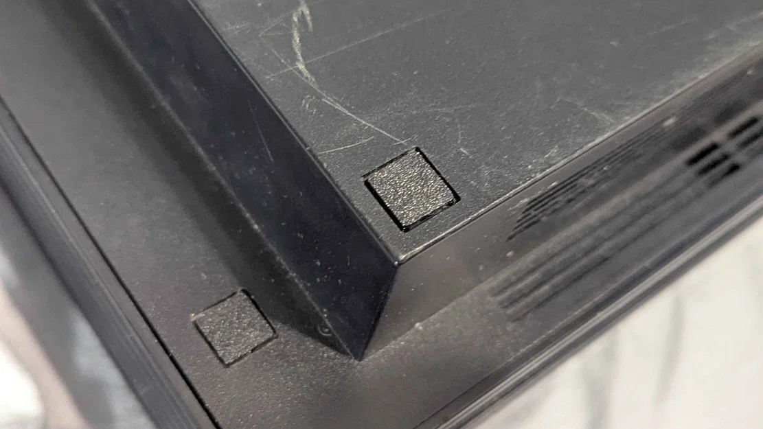 Bộ nắp đậy lỗ vít cho máy PS2 Fat (PS2 Fat Screw Covers) in 3D - Image 2