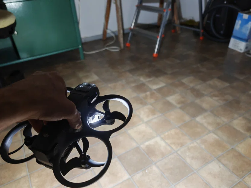 Ngàm gắn đèn cho DJI Avata 2 - Image 1