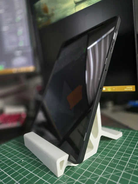 Giá đỡ máy tính bảng cho Samsung Galaxy Tab và iPad - Image 2