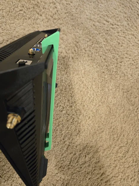 Giá treo tường cho router ASUS RT-AX88U Pro (AX6000) - Image 4