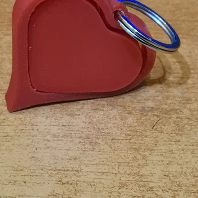 Móc khóa Trái tim xoay - Spinning Heart