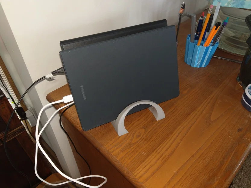 Đế Sạc Máy Tính Bảng (Tablet Charging Stand) - Image 2