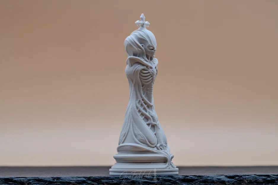 Alien Genesis "King" - Quân cờ Vua phong cách biomechanical - Image 4