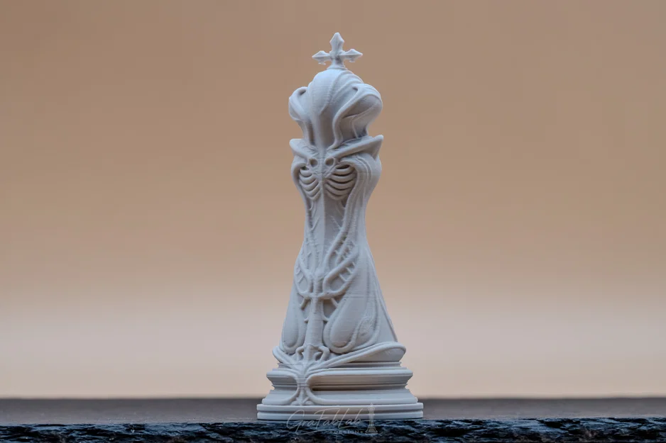 Alien Genesis "King" - Quân cờ Vua phong cách biomechanical - Image 5