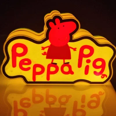 Hộp đèn trang trí chủ đề hoạt hình