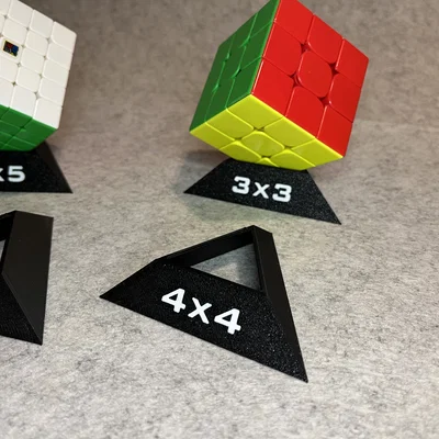 Bộ đế trưng bày Rubik 3D: Gọn gàng và tinh tế cho bộ sưu tập