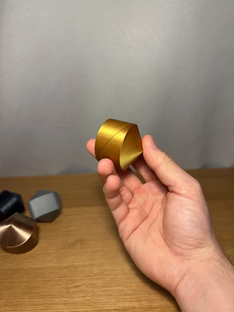 Mô hình đồ chơi lăn Hexasphericon độc đáo - Image 3