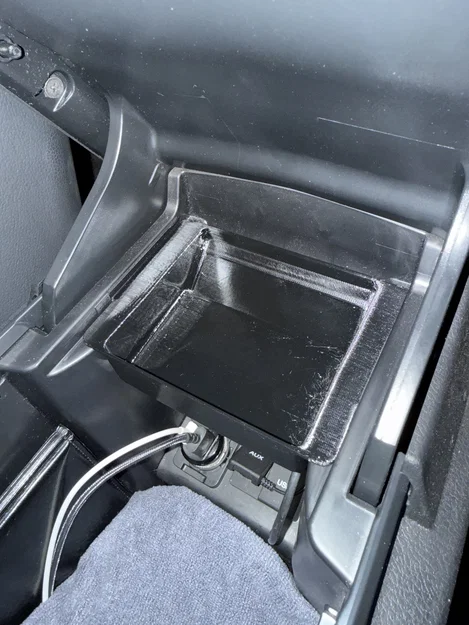 Khay đựng đồ hộc tì tay trung tâm cho Honda Accord - Image 1