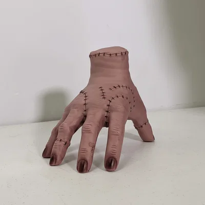 Mô hình bàn tay Thing từ Wednesday in 3D ấn tượng