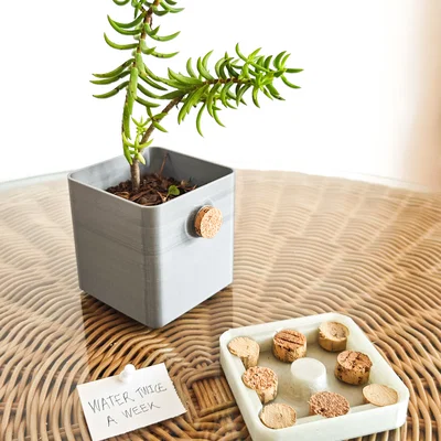 Cork Planter - Chậu cây in 3D độc đáo kèm khay thấm hút và bảng ghi chú