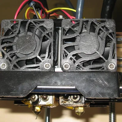 Tấm lưới chắn bảo vệ quạt máy in 3D