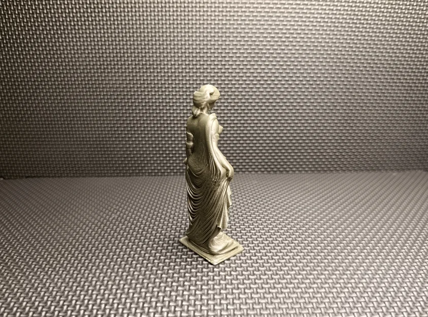 Classical Muse – Tượng Nàng Thơ Với Tà Áo Thanh Lịch - Image 4
