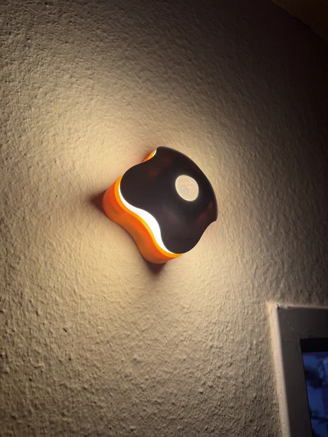 Đế gắn pin dung lượng lớn cho đèn LED ELZO - Image 1