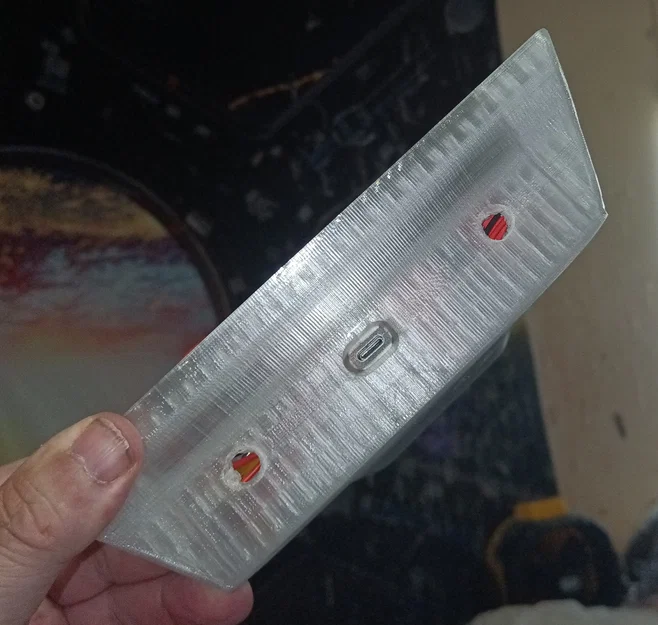 Độ chế vỏ loa Bluetooth với pin dung lượng lớn (BT Speaker Giant Battery) - Image 3