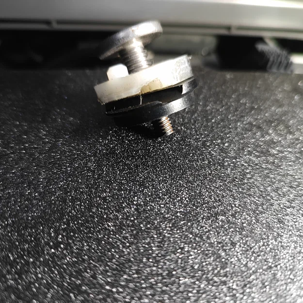 Đai ốc khóa hộp để đồ (glovebox nut) cho xe BMW E39 523i - Image 5