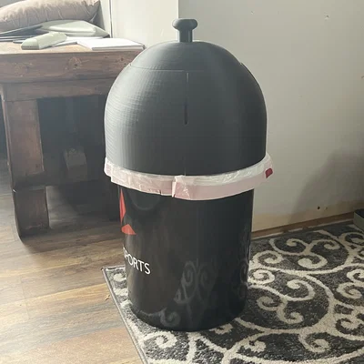 Nắp đậy cho thùng rác làm từ xô 5 gallon