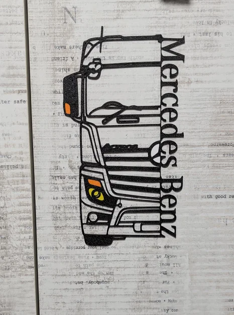 Mô hình trang trí treo tường xe tải Mercedes Actros 3D độc đáo - Image 1