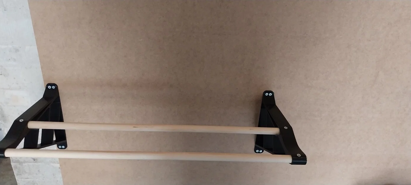 Giá Treo Rìu Gắn Tường - Image 1