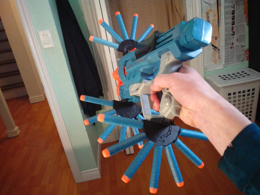 Giá đỡ đạn kiêm khiên chắn Dart Shield cho Nerf n Strike - Image 1