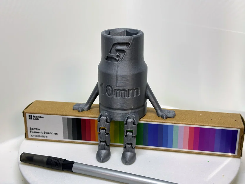 Mô hình Socket Buddy 10mm trang trí bàn làm việc cực chất - Image 1