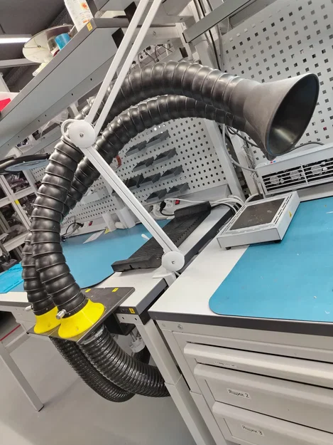 Bộ giá đỡ ống hút khói 3D bền bỉ cho bàn kỹ thuật - Image 2