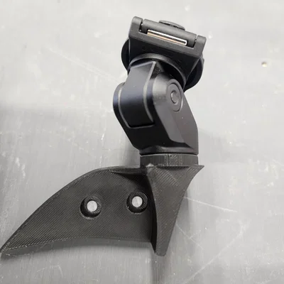 Giá đỡ điện thoại tích hợp Quadlock cho Toyota Tacoma thế hệ 2