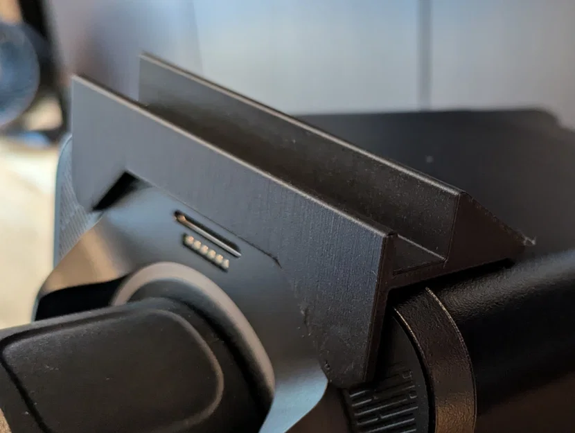 Giá đỡ điện thoại nam châm cho Simagic Alpha Evo - Image 1