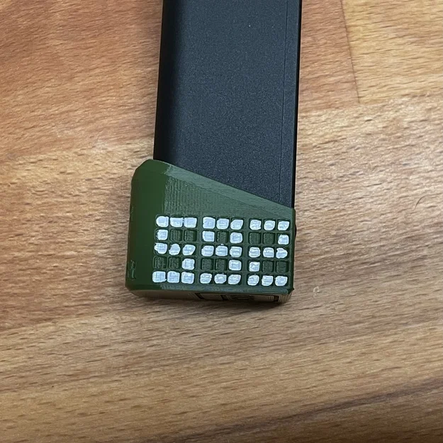 Đế đệm (Floorplate) tùy chỉnh cho băng đạn VFC Glock - Image 1