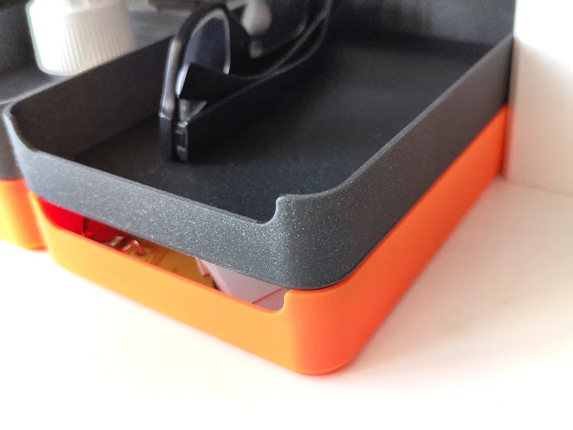 Khay lưu trữ xếp chồng (Stackable storage tray) - Image 2