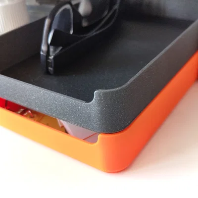 Khay lưu trữ xếp chồng (Stackable storage tray)