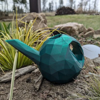 Bình tưới cây - thiết kế low-poly, không cần support