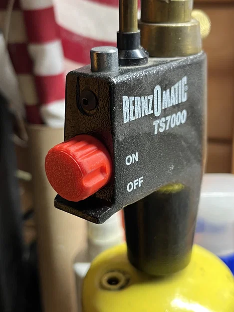 Nút bấm đánh lửa thay thế cho đèn khò BERNZ-O-MATIC - Image 1