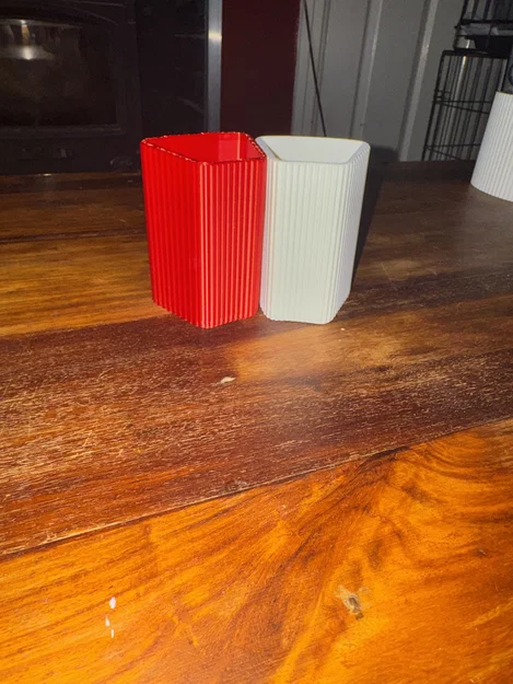 Ống cắm bút thiết kế tối giản, dễ in 3D (Simple Pencil Holder) - Image 1