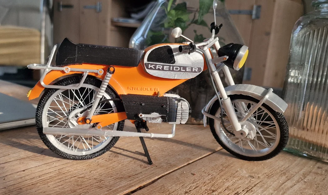 Mô hình xe cổ Kreidler Florett RS tỉ lệ 1:8 in 3D - Image 2