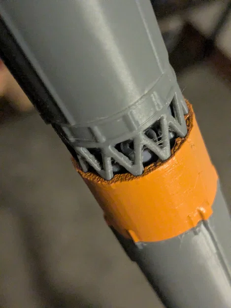 Mô hình tên lửa Soyuz - Tỷ lệ 1:100 - Nga - Image 2