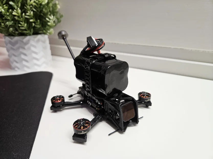 Ngàm gắn camera hạ thấp cho Proto25 FPV - Image 2