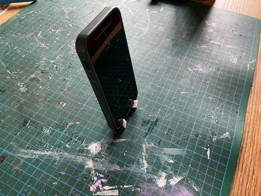 Giá đỡ điện thoại mini v4 – Thiết kế gấp gọn in 3D thông minh - Image 2