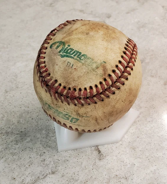 Đế trưng bày bóng chày hình Home Plate thiết kế 3D độc đáo - Image 2