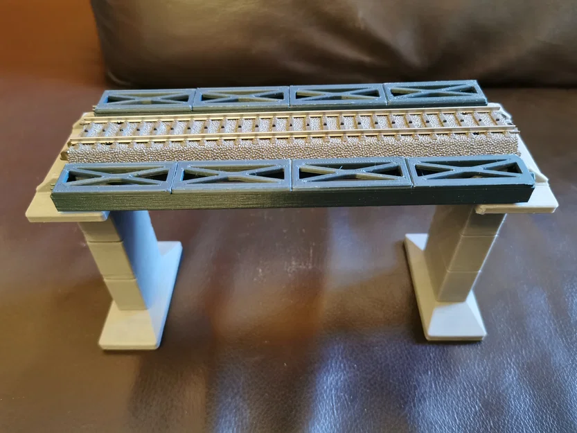 Chi tiết ray thẳng 172mm cho cầu mô hình Märklin H0 (Hệ thống modul) - Image 1