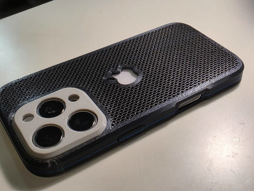 Ốp lưng iPhone 16 Pro kèm nắp bảo vệ camera - Image 7