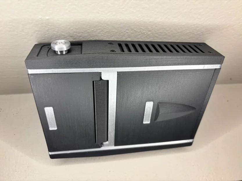 Star Trek: Strange New Worlds Tricorder - Image 2