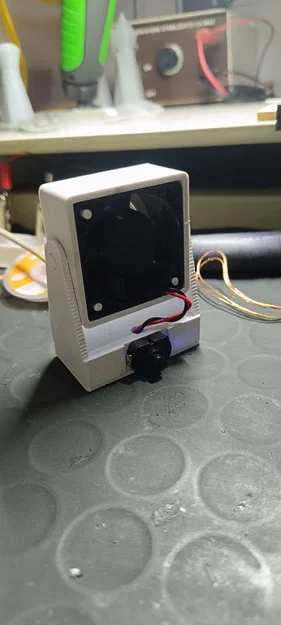 Máy hút khói hàn 3D mini siêu tiện lợi với quạt 4020 - Image 2