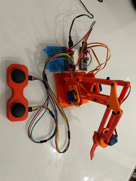 Phiên bản in 3D của cánh tay robot MeArm phiên bản 3.0 - Image 4